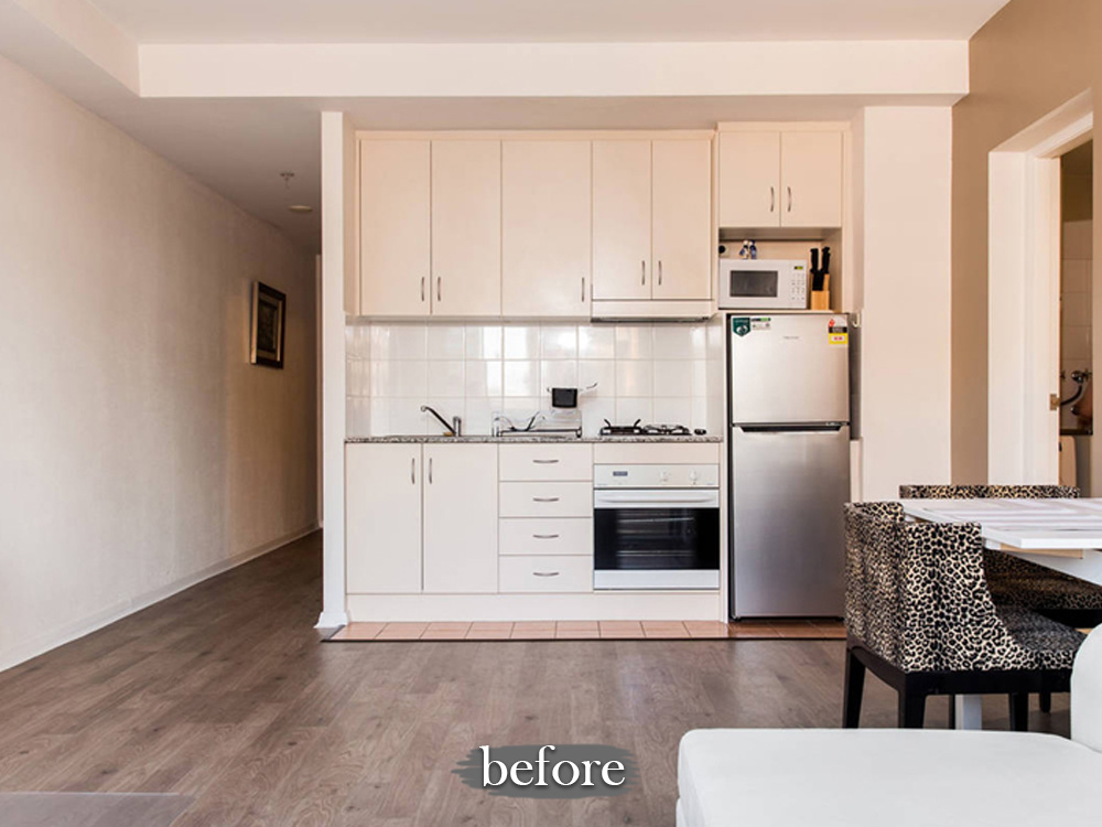 kitchen before reno